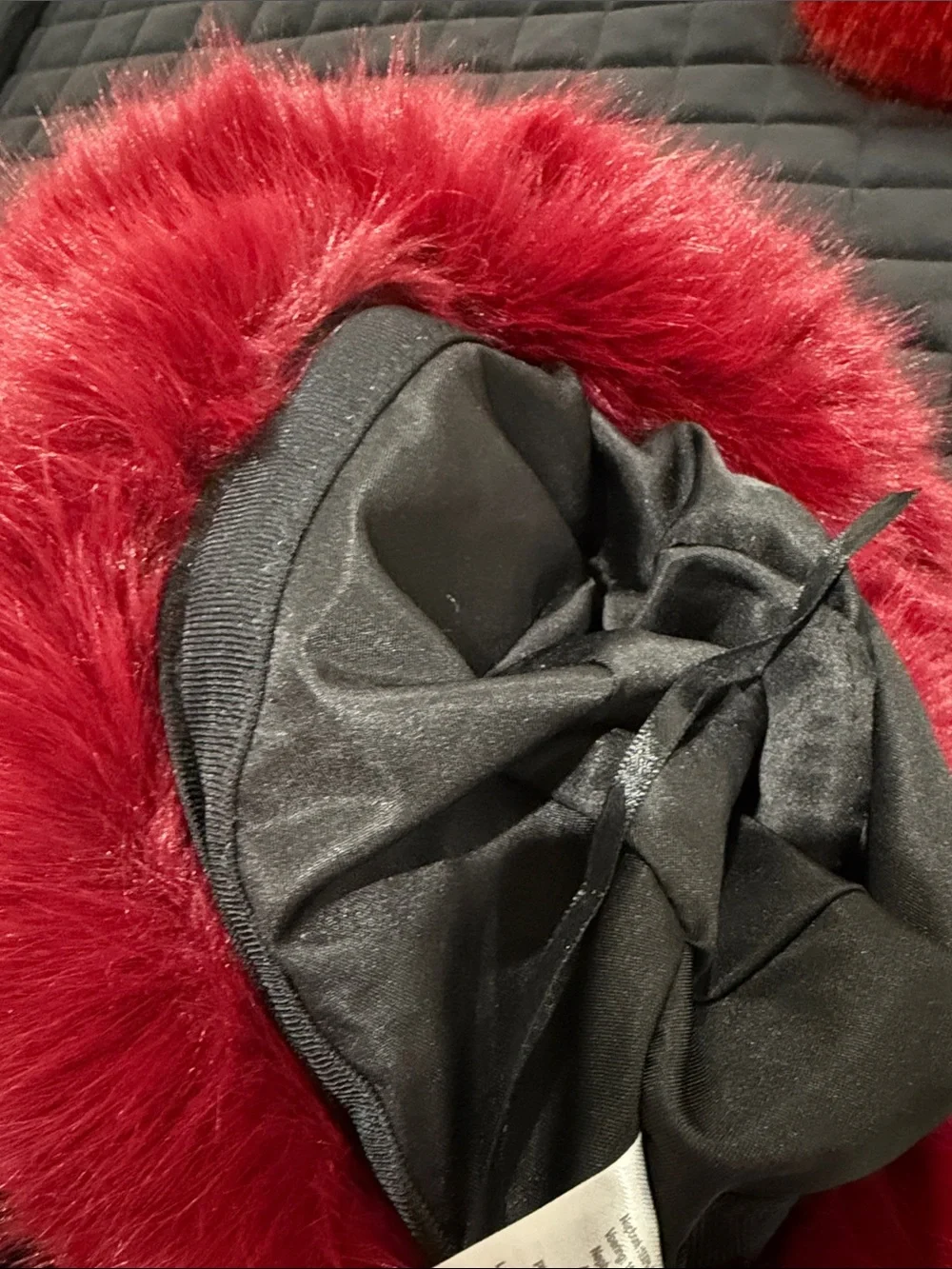 Plush Faux Fur Bucket Hat - cherry Red